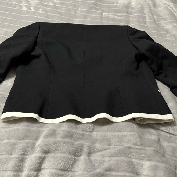 Kasper Women’s Black and White Blazer Size 8 - Picture 9 of 10